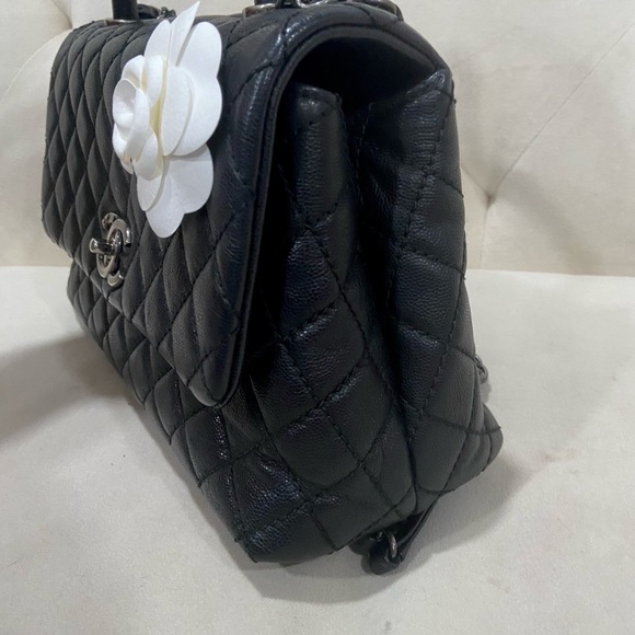 Chanel Caviar coco Top handle small flap Bag - Picture 4 of 11